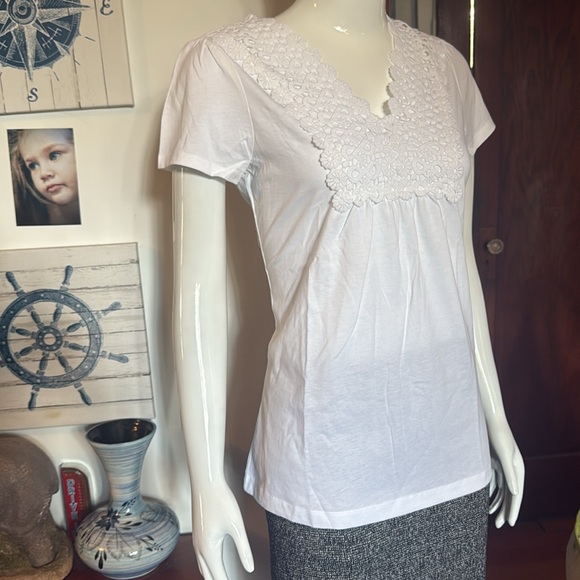 NWT Style&Co size small cotton White Lace Trim V-Neck Women's Top - Picture 3 of 5